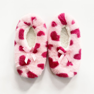 Vente en gros d'usine de chaussures F d'intérieur pour femmes pantoufles de sol en fourrure prix bon marché chaussures pour femmes chaussettes de yoga pour filles - Product Image 2
