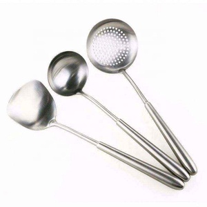 Ensemble d'ustensiles de cuisine en acier inoxydable 3 pièces : louche, écumoire, spatule de service et spatule de cuisson - Product Image 4