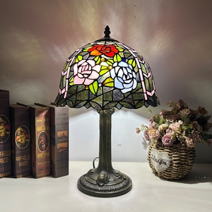 Abat-jour en <span class=keywords><strong>verre</strong></span> artistique teinté de style victorien, grand format, fait main, classique et élégant, à prix abordable, modèle vintage, <span class=keywords><strong>verre</strong></span> teinté personnalisé - Product Image 1