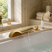 Robinet de baignoire moderne style européen en laiton chromé avec bec cascade, débit élevé, jet de massage, montage sur pont, tuyau préinstallé, simple