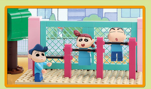 CRAYON SHIN CHAN PLAYGROUND, Bloques de Construcción de Estilo Anime para Niños, Juguete de Ensamblaje con Escenas Adorables - Product Image 4