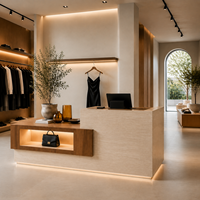 Bureau de réception élégant laqué avec éclairage LED et vitrine pour magasin de chaussures, de vêtements, clinique de beauté, hôtel, ou caisse.