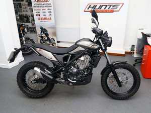 AUTHENTIQUE OFFRE Nouveau B E t a ALP X 4T 350 TE Euro 5 Enduro Motorcycle - 348cc 4-Stroke Engine - Product Image 4