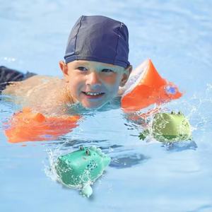 Summer Fun Four-Color Mixed Cartoon Big Head <span class=keywords><strong>Crocodile</strong></span> Bath Toys Cute Wind-up Bathroom Swimming Toys for Children - Product Image 5