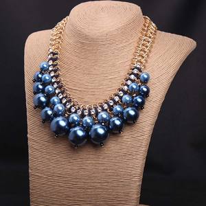 Collier multi-rangs en perles et strass de style euro-américain, bijoux de mariage de luxe, accessoire audacieux pour femmes, vente en gros - Product Image 3