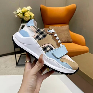 Chaussures de tennis à semelle épaisse tendance en gros, chaussures de sport respirantes et stylées, chaussures de marche décontractées - Product Image 1