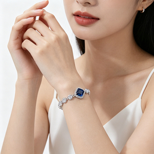 Bracelet de luxe en argent 925 avec saphir cultivé en laboratoire, bracelet halo en CZ bleu taille émeraude pour femme, vente en gros disponible - V - Product Image 5