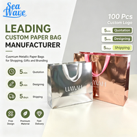 Spiegelsilberne Papiertüte mit Individueller Bedruckung Boutique Mode Verpackungstasche