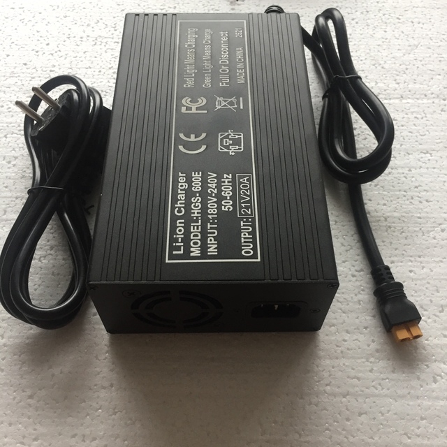 High Power 21V 20A Li-ion Battery Charger with XT-60 Tips for 5S Series Li-ion Battery Pack