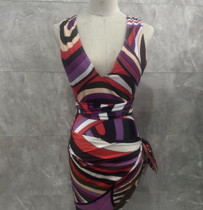 Vendita Calda STOCK Ingrosso 2 Pezzi <span class=keywords><strong>Costume</strong></span> <span class=keywords><strong>da</strong></span> <span class=keywords><strong>Bagno</strong></span> con Sciarpa <span class=keywords><strong>da</strong></span> Spiaggia Sexy <span class=keywords><strong>Costume</strong></span> <span class=keywords><strong>da</strong></span> <span class=keywords><strong>Bagno</strong></span> Firmato alla Moda per Donna - Product Image 5