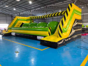 Juego Inflable de Obstáculos Venom Toxic Leaps 'N' Bounds, Gran Pelota Saltarina, Juegos Inflables - Product Image 4