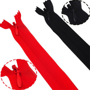 Wholesale Hot Selling 3#5#8# <strong>Nylon</strong> <strong>Zipper</strong> Tape Nickel-Free High Quality Customized Size Black Color for Bags Home Textiles - Product Image 6