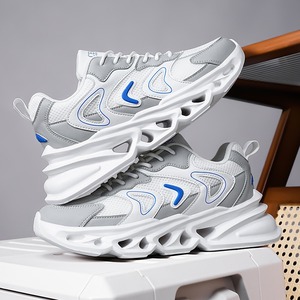 Calzado deportivo informal para hombre, personalizado al por mayor, con plantillas cómodas, diseño transpirable, talla grande 44, apto para todas las estaciones. - Product Image 6
