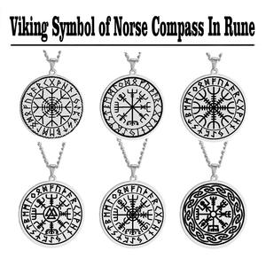 Collar con Colgante <span class=keywords><strong>de</strong></span> Acero Inoxidable Color Negro y Dorado con <span class=keywords><strong>Runas</strong></span> <span class=keywords><strong>Vikingas</strong></span> <span class=keywords><strong>de</strong></span> Protección, Brújula Vegvisir, Talismán, Grabado Láser - Product Image 1