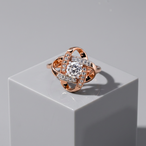 Bague de fiançailles en or rose plaqué, diamant rond taille brillant, solitaire, cultivé en laboratoire, pour femme, style romantique - Product Image 3