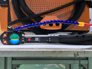 Máquina de Limpieza Láser de 200w para Metal, Madera, Piedra y Hormigón, Limpiador Láser de 100, 200 y 300 Vatios, Eliminador de Óxido Pulsado de 300w - Product Image 4