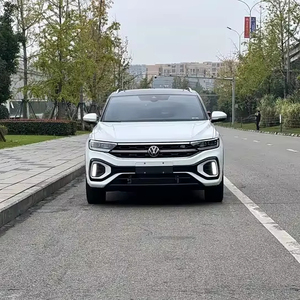 <span class=keywords><strong>T</strong></span> <span class=keywords><strong>ROC</strong></span> <span class=keywords><strong>2023</strong></span> 300TSI Asequible, Fabricado en China, SUV Nuevo y Usado, Motor Turbo de Alto Rendimiento, 5.66L/100km, Sistema de Infoentretenimiento de 9.2 Pulgadas - Product Image 1