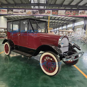 <span class=keywords><strong>Voiture</strong></span> de tourisme électrique rouge et noire de style vintage, design rétro avec deux rangées de sièges, spéciale pour le tourisme panoramique et les événements de <span class=keywords><strong>mariage</strong></span> - Product Image 3