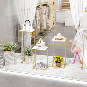 Creative Nano Gold Island para escaparate, estante de exhibición de mesa alto-bajo para zapatos, bolsos, <span class=keywords><strong>ropa</strong></span> en <span class=keywords><strong>tienda</strong></span> de <span class=keywords><strong>ropa</strong></span> - Product Image 3