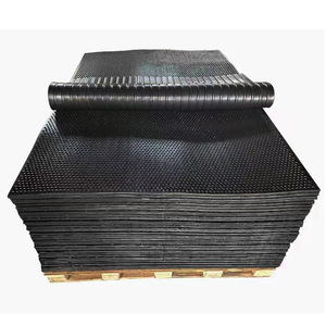 Tapis en <span class=keywords><strong>caoutchouc</strong></span> <span class=keywords><strong>antidérapant</strong></span> résistant à l'abrasion à prix d'usine Duonik avec motif perlé pour l'élevage - Product Image 1