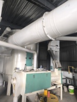 Machine à moudre le maïs électrique automatique professionnelle en acier avec moteur, finesse réglable, haute capacité pour la production de farine