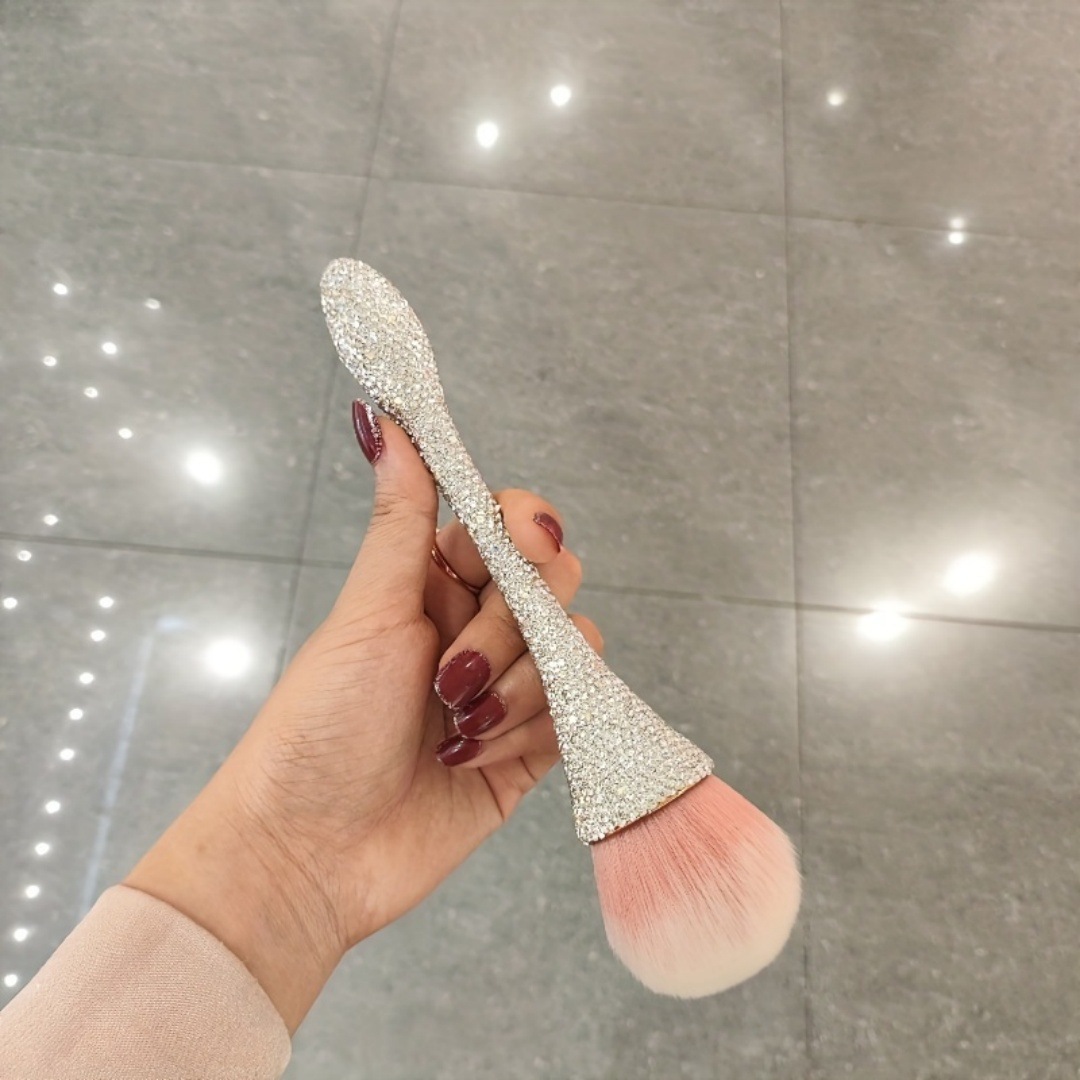 White crystal