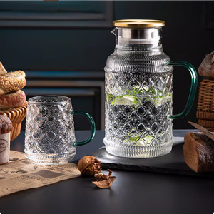 Carafe à eau froide en verre avec couvercle, grande capacité, forme ronde, pour utilisation dans le salon - Product Image 1