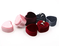 Boîte à bijoux carrée en velours de haute qualité, logo personnalisé OEM, boîtes pour boucles d'oreilles, colliers, bagues