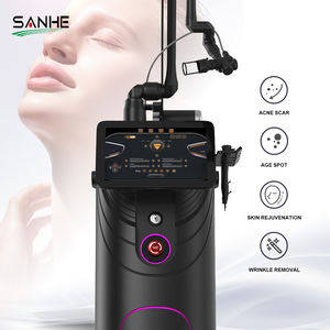 Verticale gynaecologische esthetische CO2-machine met 360° °   Behandelkop voor nauwkeurige rimpelverwijdering en huidversteviging - Product Image 1