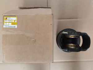 Los modelos de maquinaria de construcción 3508, 3512 y 3516 utilizan los pistones del motor 7C-2431 7C2431 originales. - Product Image 6