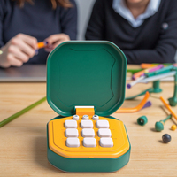 Mainan Puzzle Tic-Tac-Toe elektronik, mainan papan strategi permainan TicTacToe genggam portabel lucu untuk anak-anak