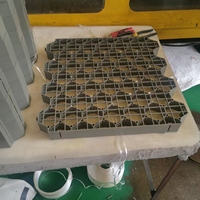 Grille de pavage en plastique pour allée, grille de protection pour gravier et plantation d'herbe, prix usine