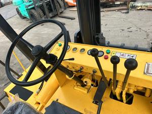 TCM <b>Used</b> 25T Diesel Forklift 3-Stage Mast 3254mm Fork Length 1950mm Turning Radius 1250mm Wheelbase 1000mm Load Centre Excellent - Product Image 4