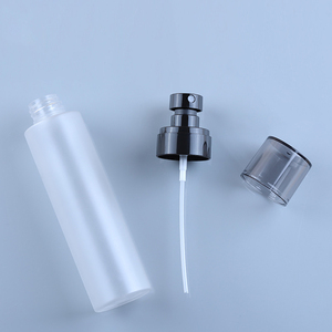 En Stock 150ml Frosted Round Pillow Body Mist Room Spray Botella de plástico PET con rociador negro - Product Image 2