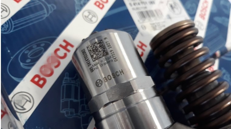 common rail injector 0414701082 1440579  injector for Scania DC11.08 / DC11.09 engine injector nozzle 0414701082 1440579