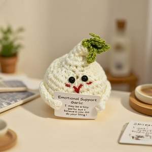 Muñeco de Ganchillo de Ajo Alegre Hecho a Mano, Peluche de Apoyo Emocional con Tarjeta Positiva, Muñeco Emocional de Ganchillo de Ajo - Product Image 6