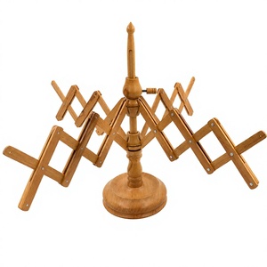 Enrouleur de fil réglable en bois de hêtre, pliable, pour la présentation en salle de tricot - Product Image 3