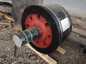 Oem Factory Trunnion Wheels Rodillo de soporte de horno rotativo y Conjunto de eje de rodillo para secadores de tambor rotativo - Product Image 6