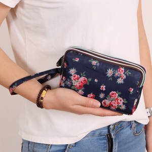 Nouveau <span class=keywords><strong>Portefeuille</strong></span> Long Femme en Toile PU Portable avec Fermeture Éclair, Motif Floral, Pochette Téléphone, Porte-Monnaie, Petit Sac à Main – Vente en Gros - Product Image 6