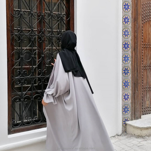 عباءة نسائية فاخرة مفتوحة من الأمام، كارديجان جديد بلون موحد وقماش حريري مع أكمام منتفخة، فستان حجاب إسلامي من دبي - Product Image 5