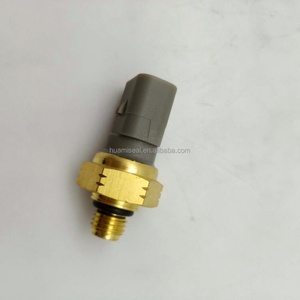 เซ็นเซอร์วัดแรงดันน้ำมันเครื่อง PC400-7 6D125 รุ่น 4921517 - Product Image 5