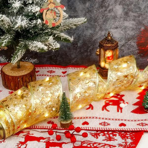 Cinta Navideña de 32 Pies con Luces LED a Pilas, Decoración Plateada y Colorida para Árbol de Navidad - Product Image 4