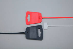 جودة عالية مصنوعة من النايلون الأبيض علامات الكابل الذاتي قفل الحبل العلامات تحديد العلاقات كابل لافتات التعادل - Product Image 6