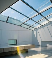Véranda en aluminium à rupture de pont thermique avec double vitrage feuilleté trempé, toit plat étanche, écologique et économe en énergie pour villa et parc