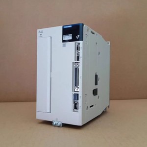 ไดรฟ์เซอร์โว Yaskawa รุ่น SGM7G-30AFC6C 500W IP20 โมเดล C ตัวควบคุมมอเตอร์ - Product Image 2