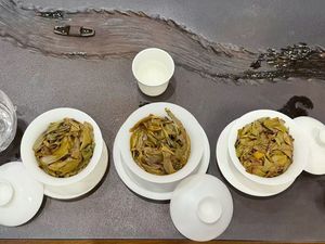 ชาอู่หลงกลิ่นดอกไม้หอม จางปิง นาร์ซิสซัส กลิ่นกล้วยไม้ธรรมชาติ ชาใบหลวมแบบเค้ก สำหรับชุดของขวัญ - Product Image 4