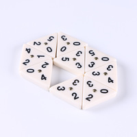 Jeu de dominos triangulaires classiques de luxe numérotés pour soirée de jeux en famille