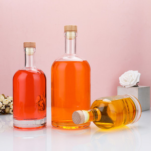 Bouteille de <span class=keywords><strong>vodka</strong></span> en verre transparent de 500 ml et 1 L, bouteille en verre scellée pour les spiritueux, le vin de fruits et les liqueurs - Product Image 3