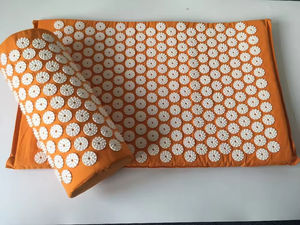 แผ่นรองนวดกดจุด บรรเทาอาการปวดเมื่อย บริเวณศีรษะ คอ หลัง เท้า พร้อมหมอนรอง  แผ่นรองโยคะแบบมีปุ่มนวด  ลดความเครียด  หมอนนวดแบบเข็มฝังเข็ม - Product Image 4