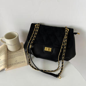 Bolso de Hombro Grande para Mujer, Color Marrón Sólido, Correa de Cadena, Cierre con Bloqueo, Uso Diario - Product Image 3